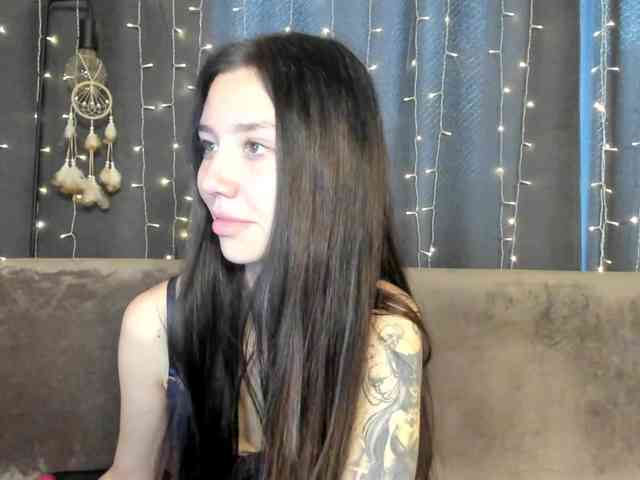 Amelia-skyy Sex Cam Show
