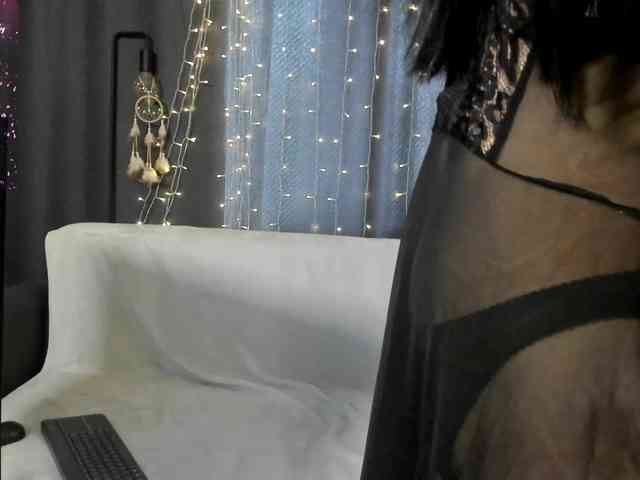 Amelia-skyy webcam