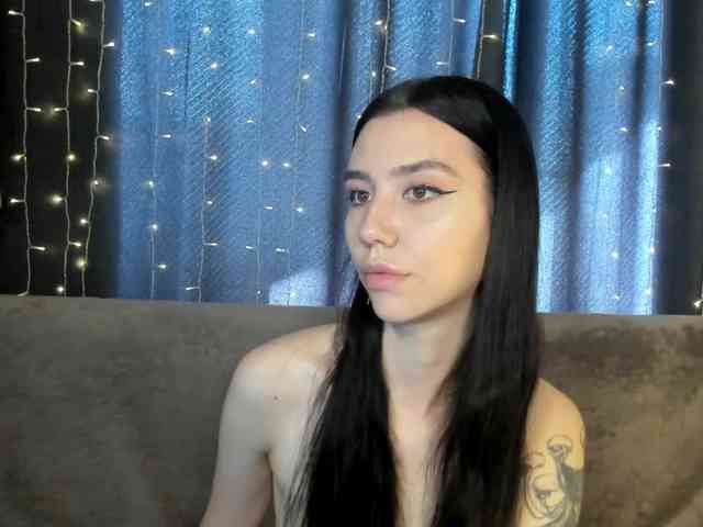 Amelia-skyy webcam