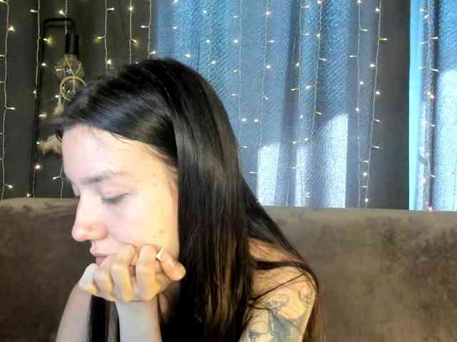 Amelia-skyy webcam