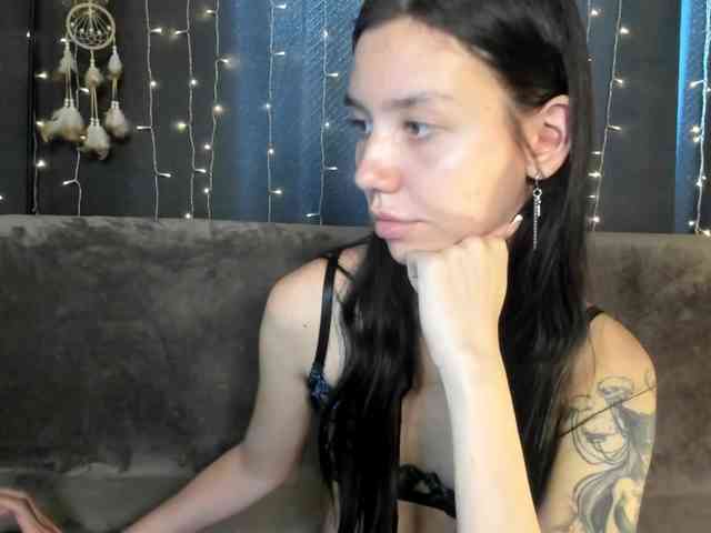 Amelia-skyy webcam