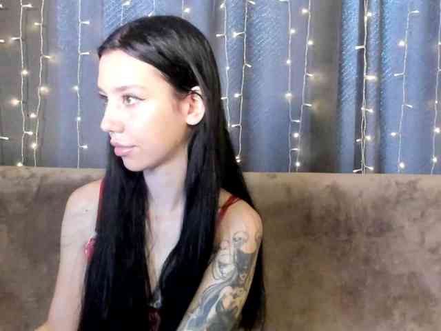 Amelia-skyy webcam