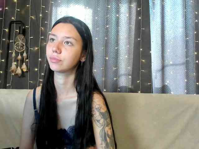 Amelia-skyy webcam