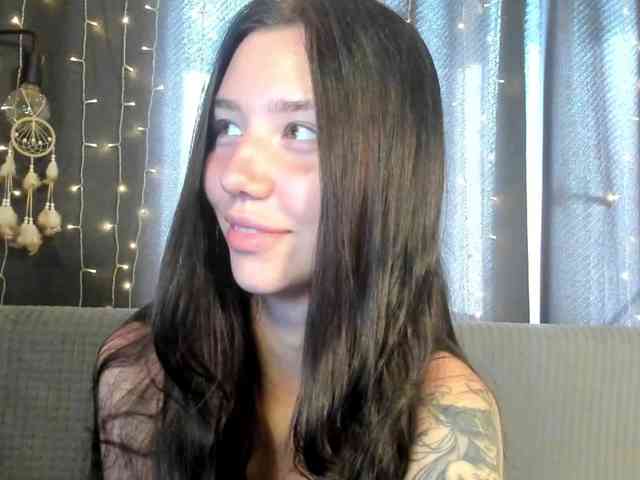 Amelia-skyy webcam