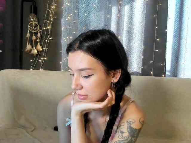 Amelia-skyy webcam