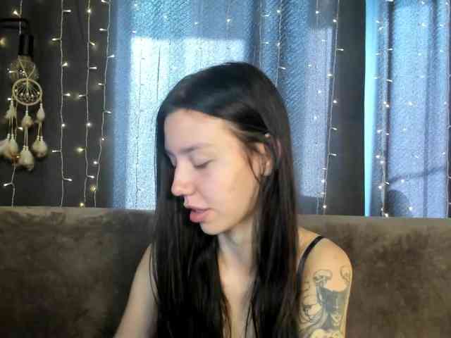 Amelia-skyy Sex Cam Show