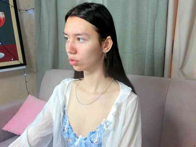 Модель: Amelia-skyy