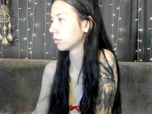 Amelia-skyy webcam