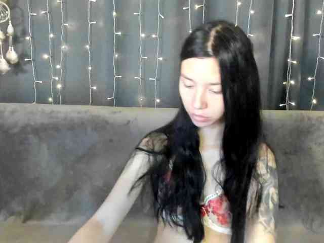 Amelia-skyy webcam