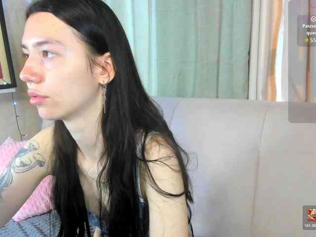 Amelia-skyy webcam