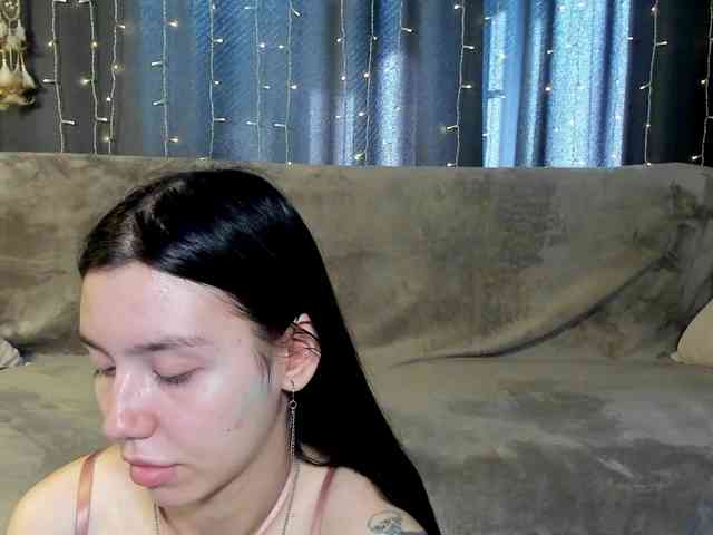 Amelia-skyy webcam