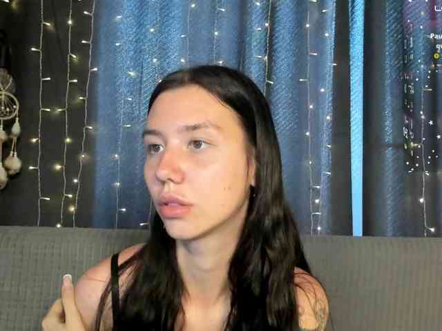 Amelia-skyy webcam