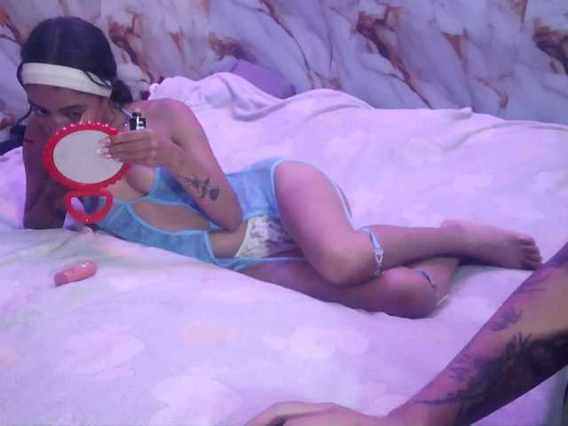 pocahontasb1 live webcam show