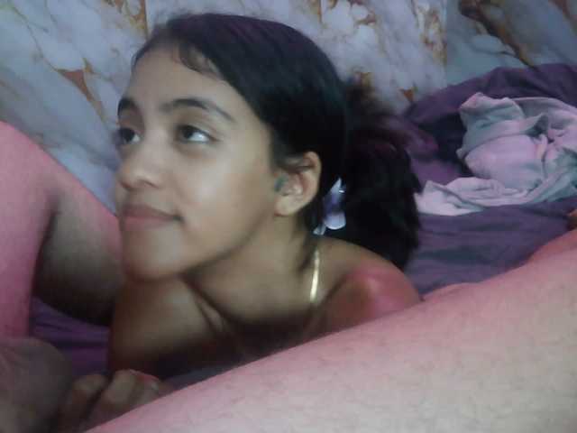 pocahontasb1 live cam on BongaCams