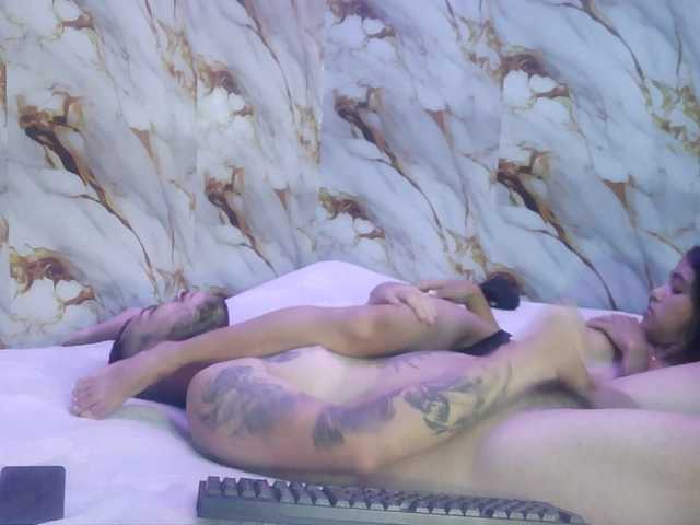 pocahontasb1 live cam on BongaCams