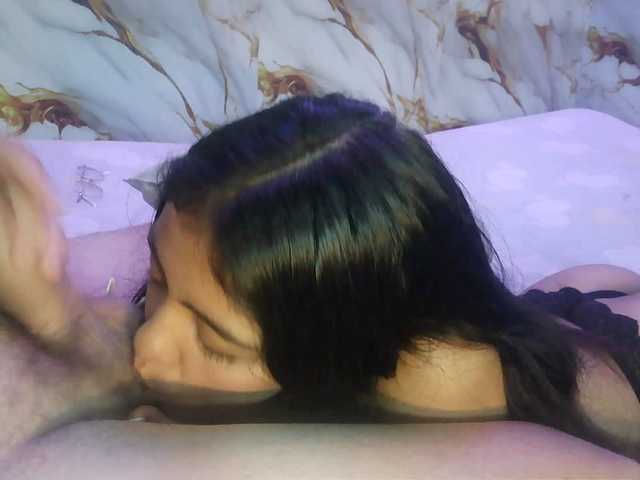 pocahontasb1 live cam on BongaCams