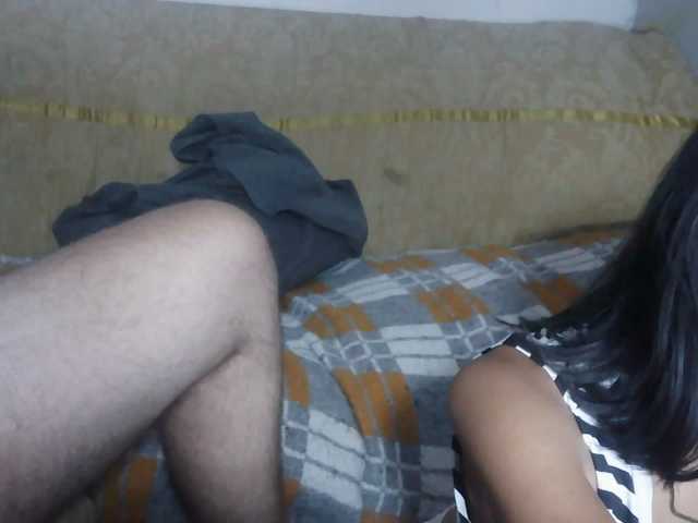 pocahontasb1 live cam on BongaCams