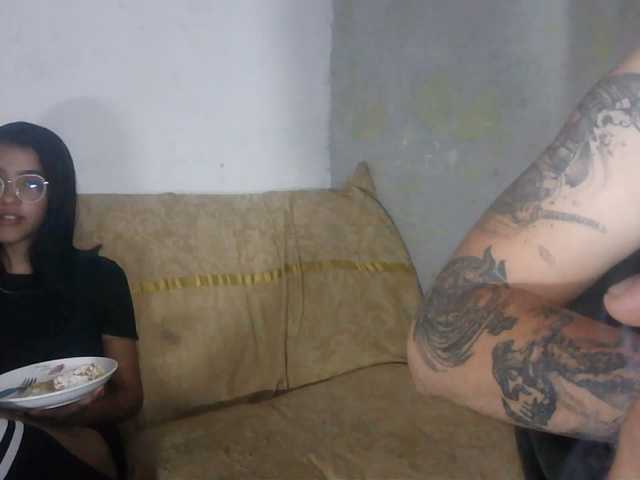 pocahontasb1 live cam on BongaCams