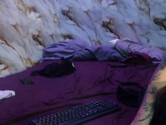 pocahontasb1 Sex Cam Show