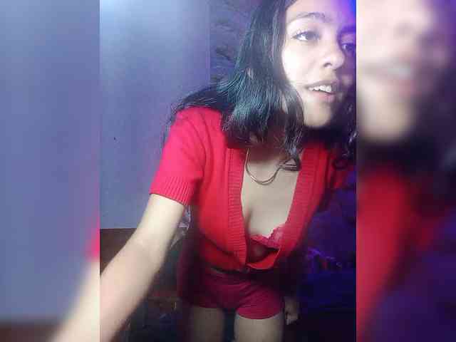 pocahontasb1 Sex Cam Show