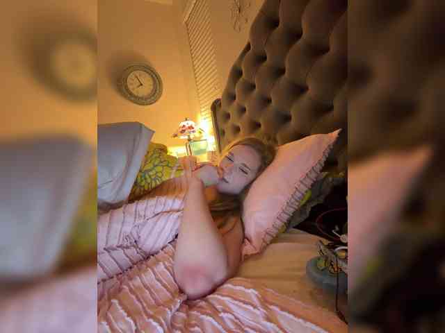 thickgingergoddess webcam