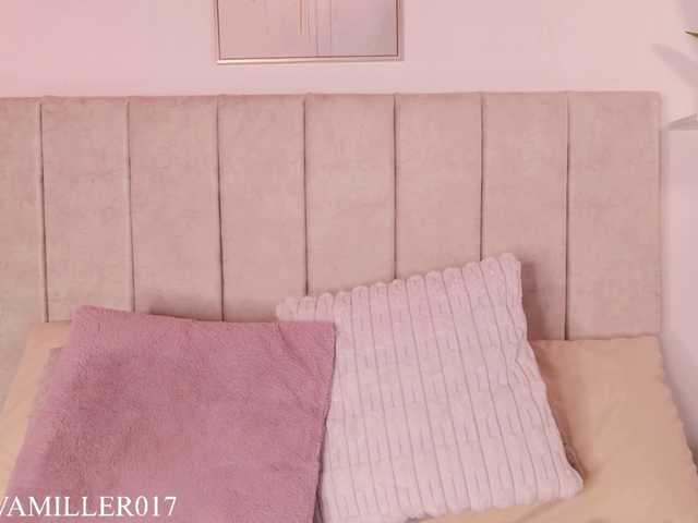 eva-miller7 live cam on BongaCams
