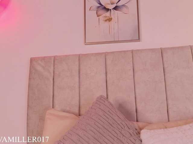 eva-miller7 live cam on BongaCams
