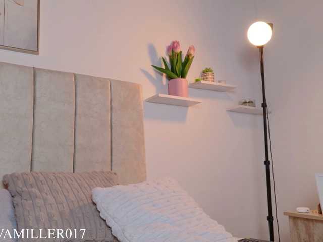 eva-miller7 live cam on BongaCams