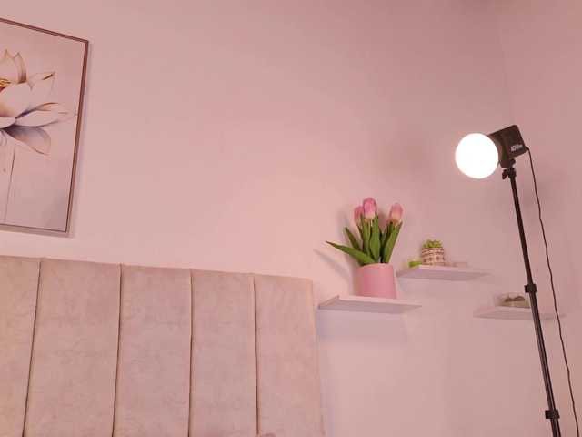 eva-miller7 live cam on BongaCams