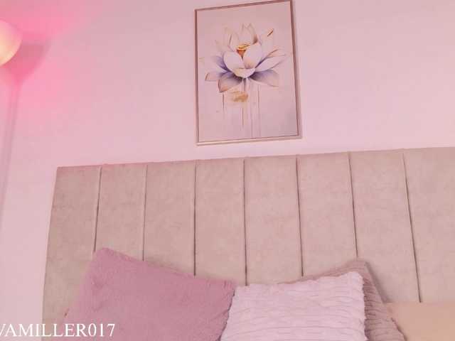 eva-miller7 live cam on BongaCams