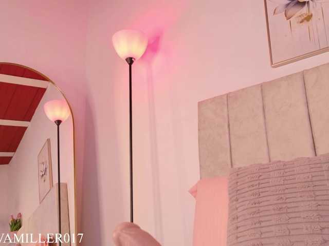 eva-miller7 live cam on BongaCams