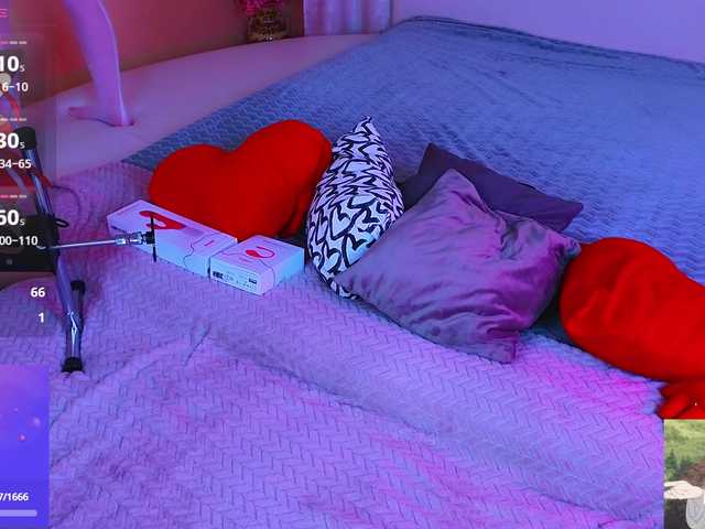 MizukiNoYoru live cam on BongaCams