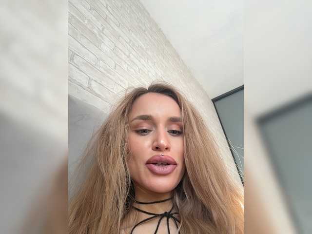 Live трансляция Enchantix - Runet.cam