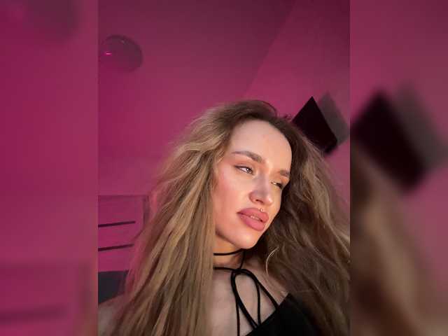 Enchantix live webcam show