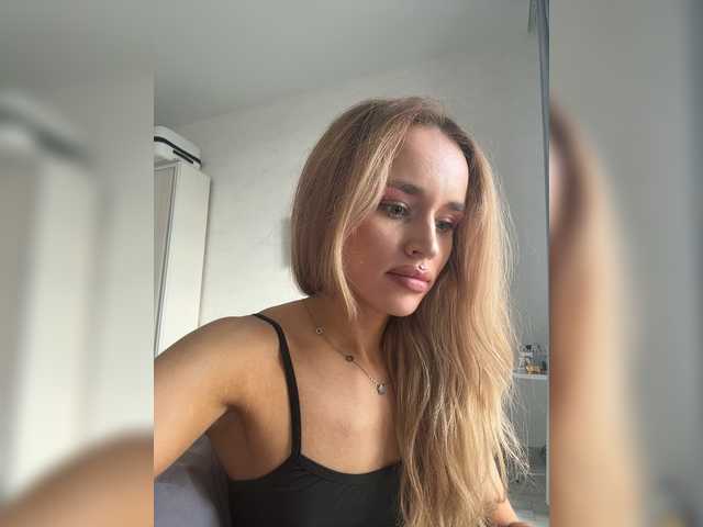 Enchantix live webcam show