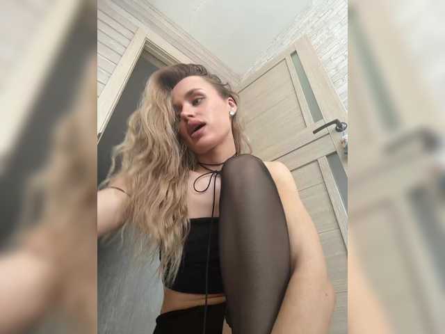 Enchantix live cam on BongaCams