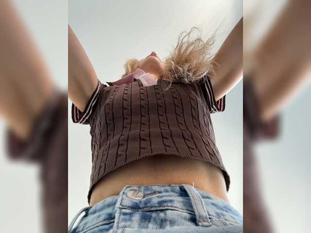 Enchantix live cam on BongaCams