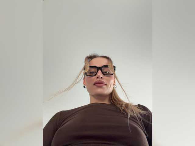 Enchantix live cam