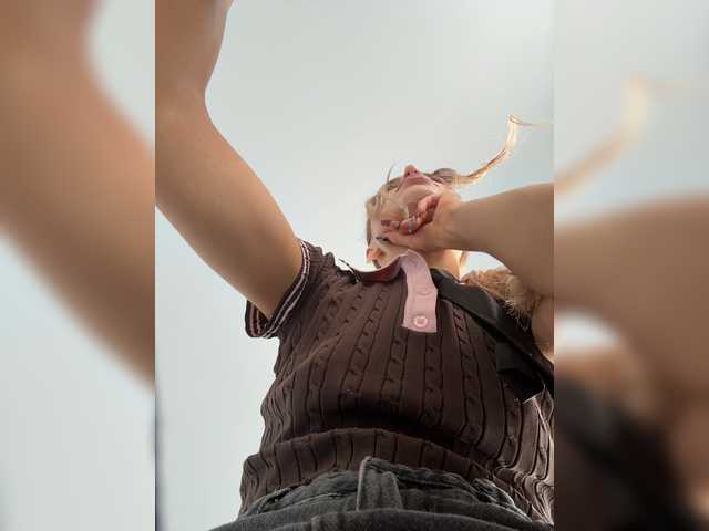 Enchantix live cam on BongaCams