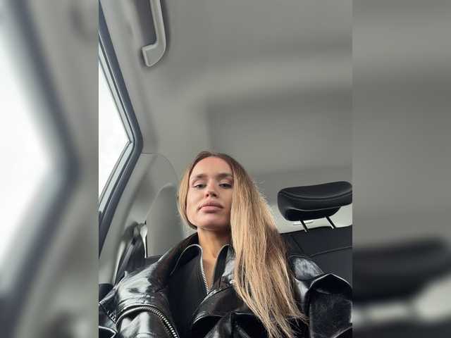Enchantix live cam on BongaCams
