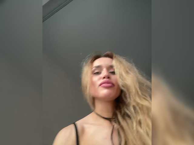 Enchantix live webcam show