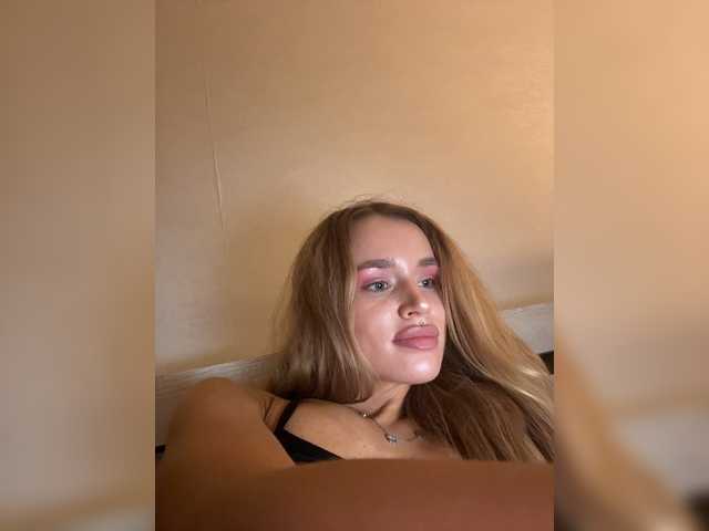 Enchantix live webcam show