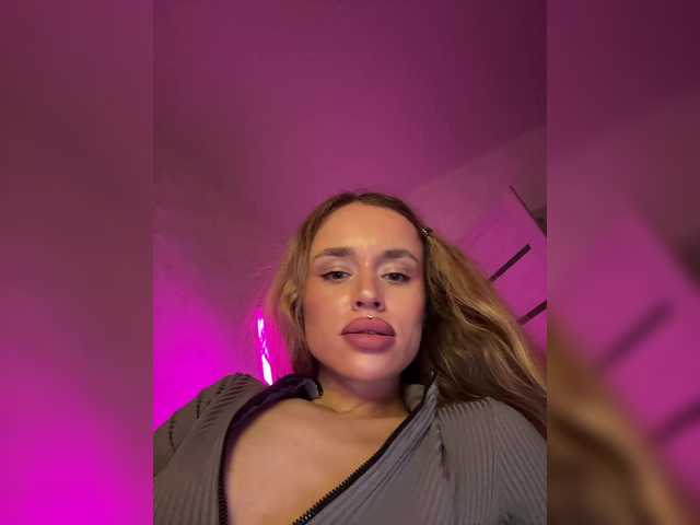 Enchantix live webcam show