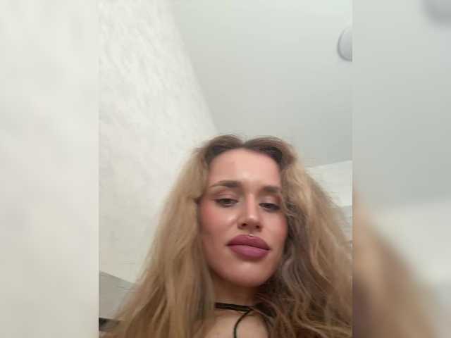 Enchantix live cam on BongaCams