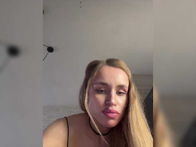 Enchantix live cam on BongaCams