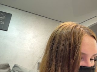 MINIKITTYA Porn Show