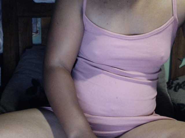 Domigrace live cam preview