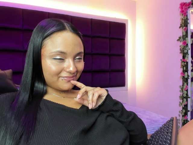 sweelanna live webcam show