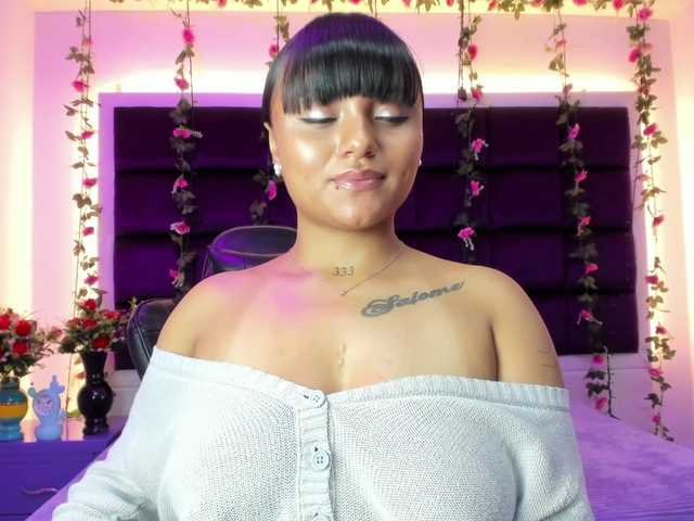 sweelanna live cam on BongaCams