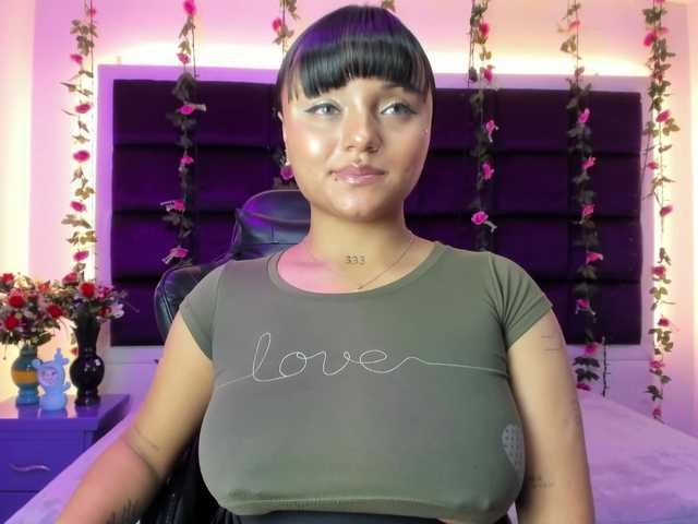 sweelanna live webcam show